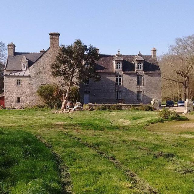 Les Cabanes De Kermenguy Cléder Kültér fotó
